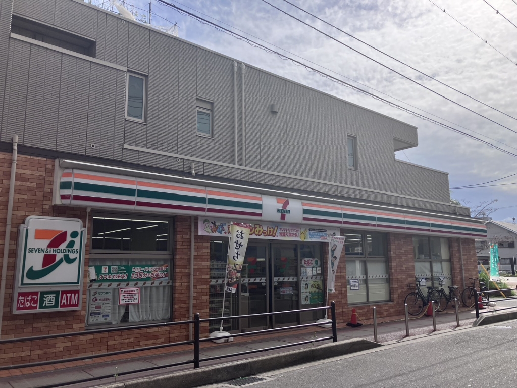 コンビニ　セブンイレブン 市川妙典店（コンビニ）まで750m