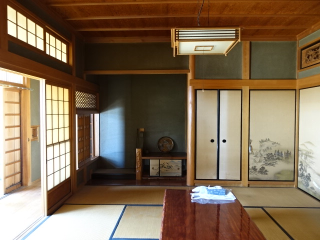 南海本線 和歌山市駅 徒歩25分 1階建 築42年の居間写真