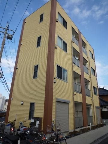 建物外観　通勤買い物便利な松戸駅４分