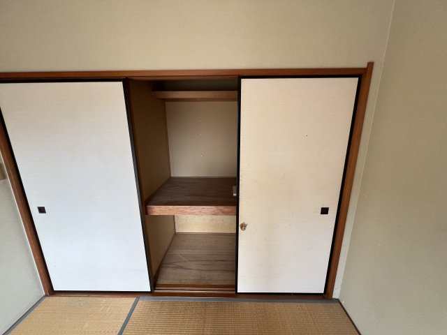 ローズシャトレ王塚台の内装写真