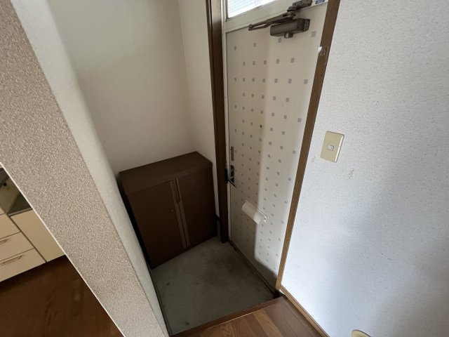 ローズシャトレ王塚台の玄関写真