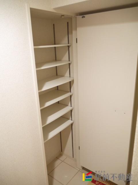 玄関　同タイプ別部屋