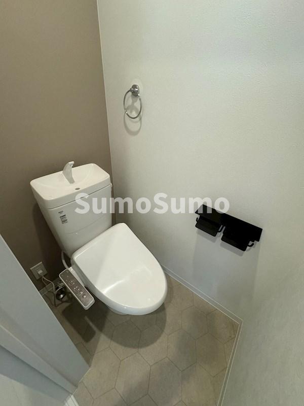 トイレ　清潔感のあるトイレです