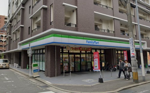 コンビニ　ファミリーマート RJRプレシア博多駅前店（コンビニ）まで314m