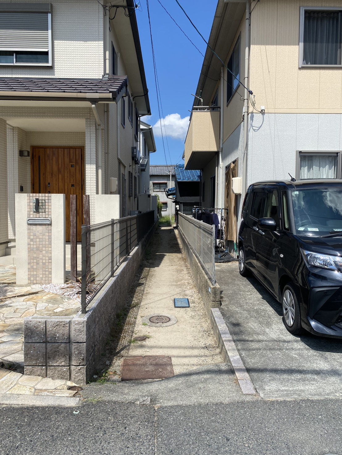 その他　入口通路　幅約１ｍ
