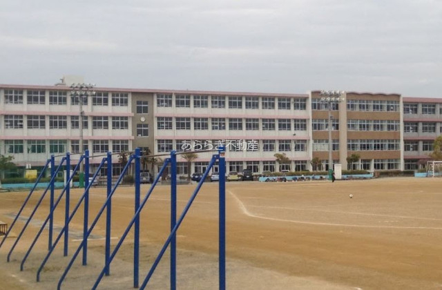 中学校　浜松市立東部中学校（中学校）まで569m