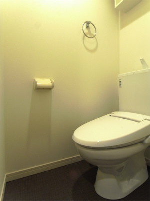 トイレ　シンプルで使いやすいトイレです