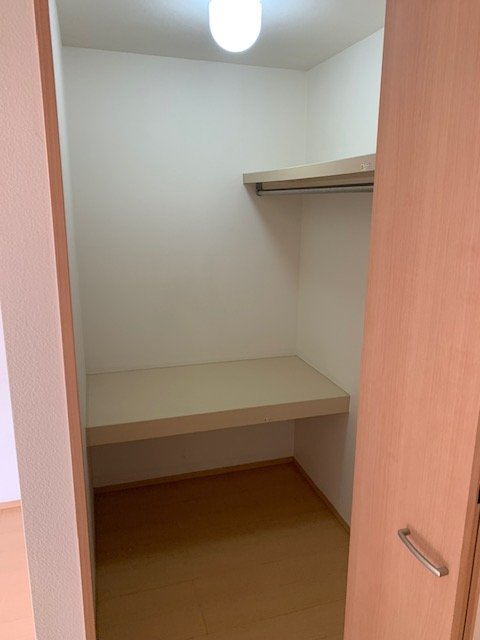 収納　ウォークインクローゼット付で収納たっぷり