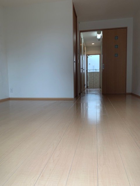 居室・リビング　南向きの明るいお部屋