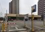 スーパー　マルショク舞鶴店（スーパー）まで221m