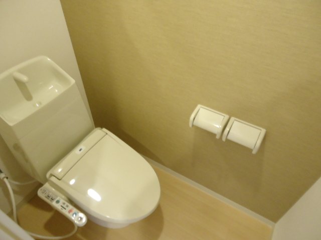 トイレ　シャワートイレ