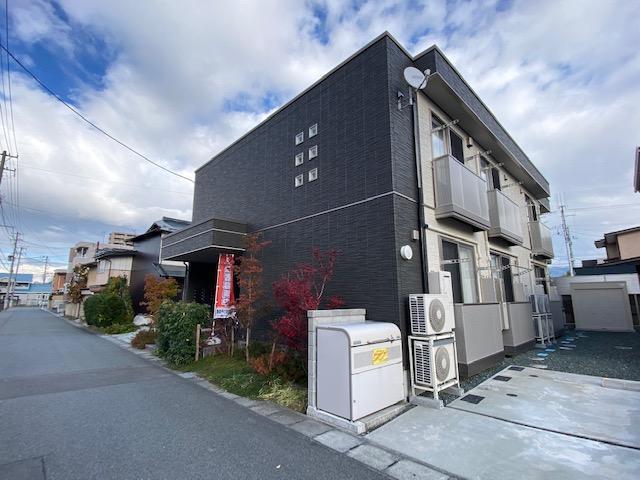 ＪＲ奥羽本線 山形駅 徒歩10分 築8年