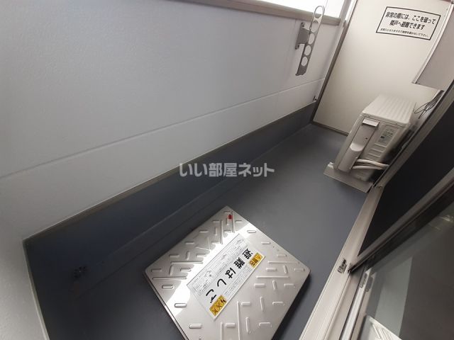 バルコニー