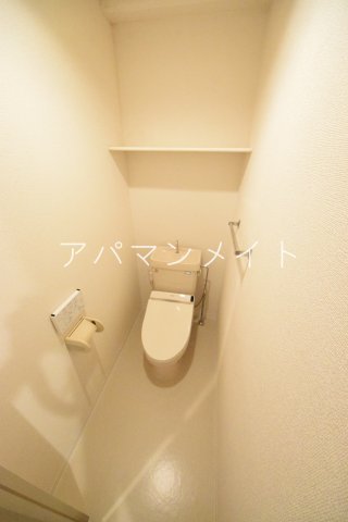 トイレ　ウォシュレット付き！