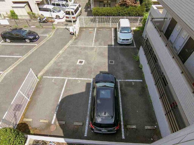 駐車場　☆通勤・通学に便利☆