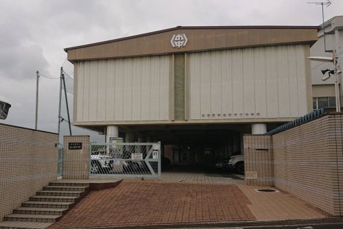中学校　名古屋市立猪子石中学校（中学校）まで515m