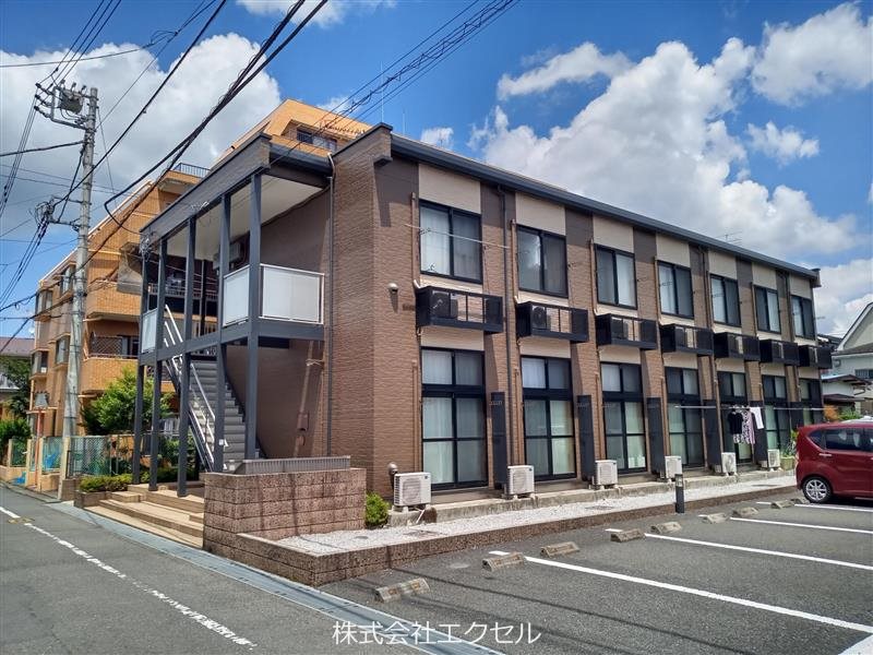 建物外観　駅徒歩圏内の閑静な住宅街です。