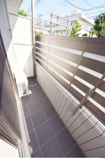 バルコニー　★目の前に建物もなく、日当たり良好★