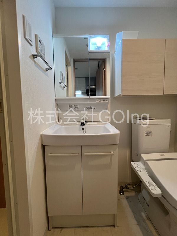 洗面設備　他の部屋の写真を参考にしています