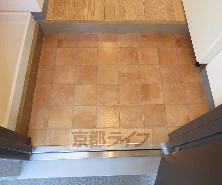 レイクヴュー堅田の玄関写真