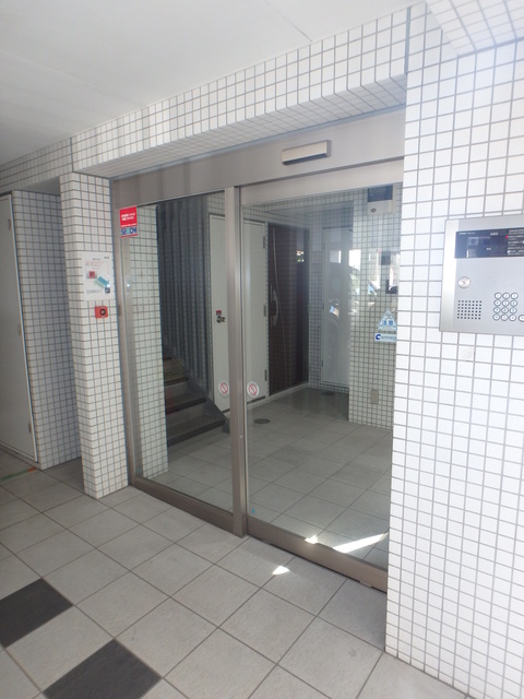 東京メトロ東西線 浦安駅 徒歩21分 4階建 築15年の外観写真