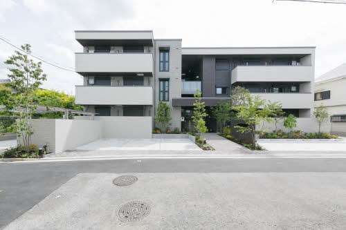 近鉄奈良線 河内花園駅 徒歩10分 築4年