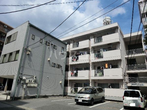 平和マンション