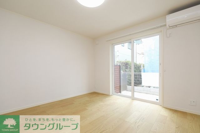 メゾン松風の居間写真