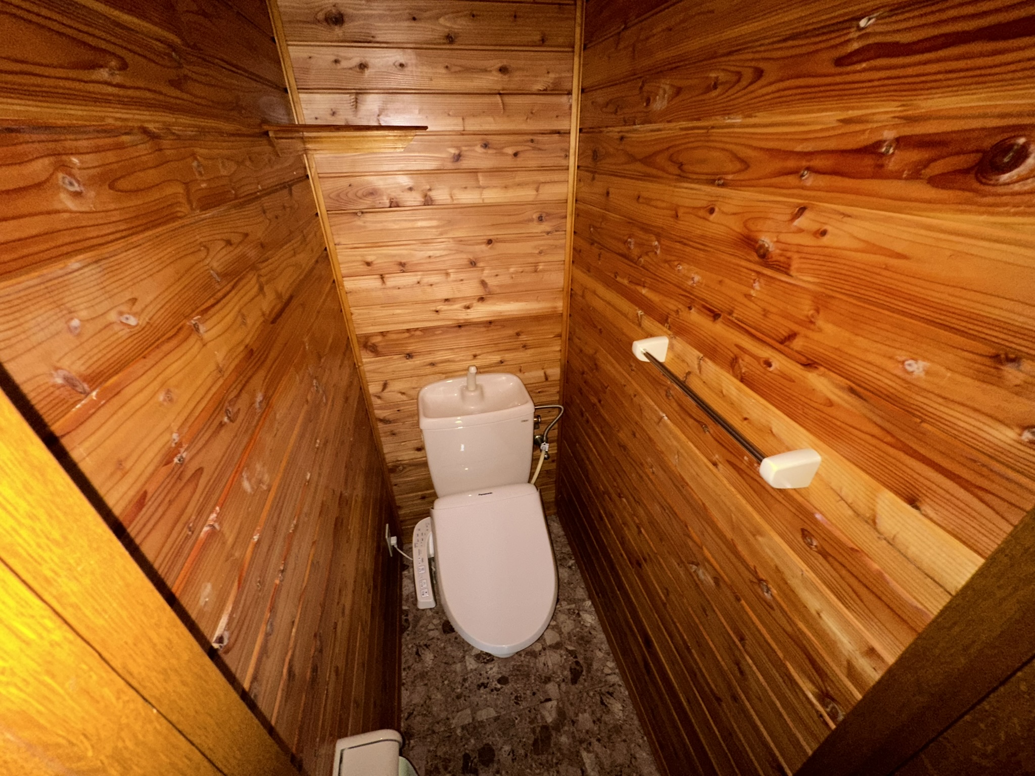 パストラーレのトイレ写真