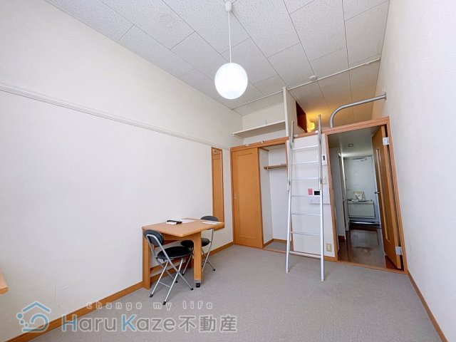 地下鉄桜通線 瑞穂運動場西駅 徒歩13分 2階建 築24年の居間写真