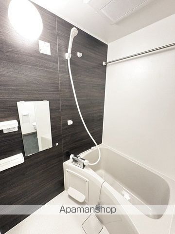 京急大師線 東門前駅 徒歩10分 3階建 築1年の風呂写真