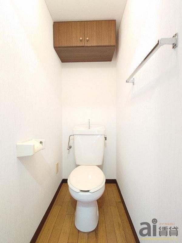 西武拝島線 東大和市駅 徒歩19分 4階建 築34年のトイレ写真