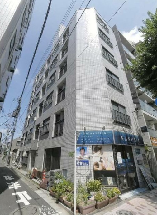東急田園都市線 三軒茶屋駅 徒歩7分 築45年