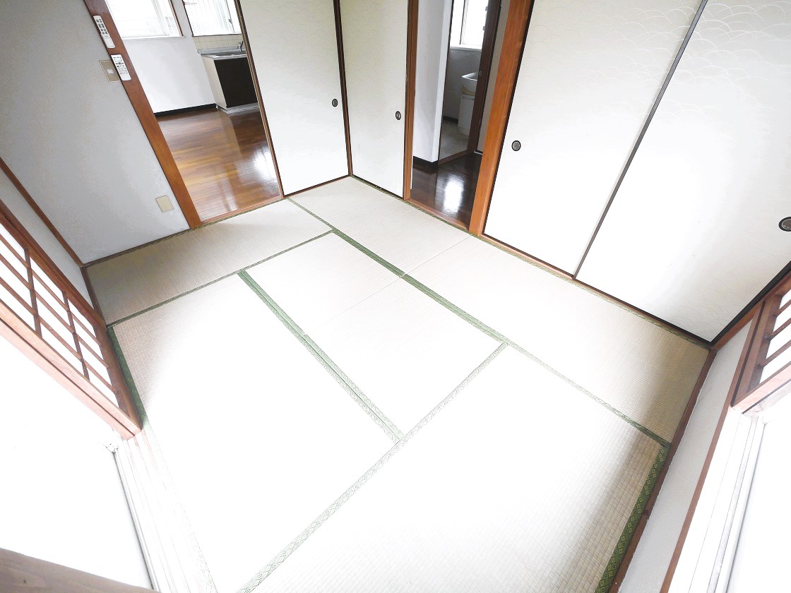 八街大谷流賃貸住宅の居間写真