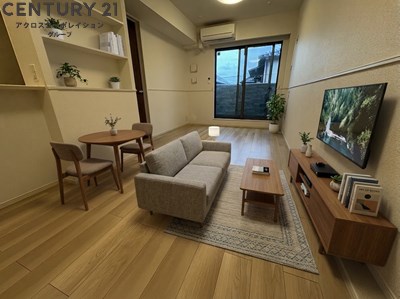 居室・リビング　画像中の家具はAIにより配置加工しているため、付属しません