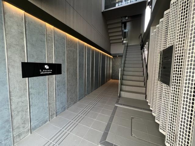 東京メトロ銀座線 表参道駅 徒歩9分 14階建 築4年の外観写真