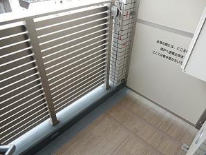 バルコニー　陽当たり良好なバルコニーです