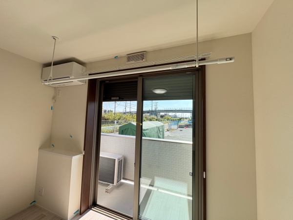その他設備　同物件別部屋のお写真になります。左右対称のお部屋の写真の場合