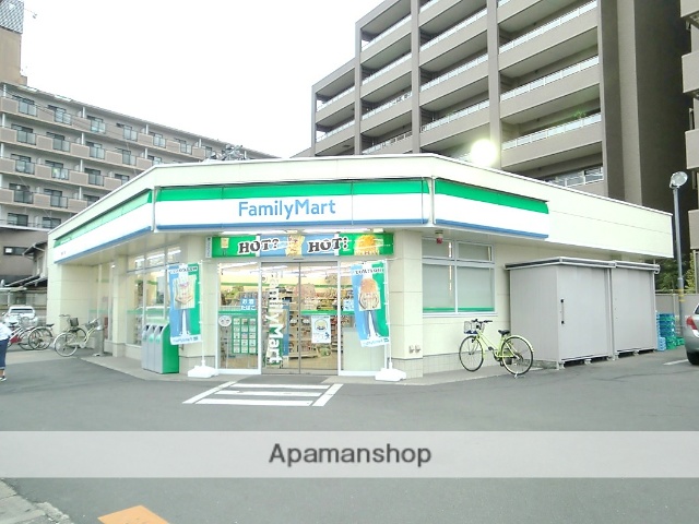 コンビニ　ファミリーマート／原尾島１丁目店（コンビニ）まで220m