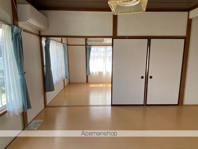 コーポ青柳の居間写真
