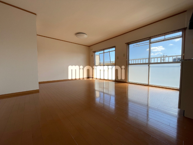 居室・リビング　１４帖のリビング