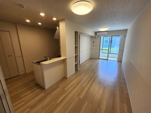 テラス日出山の居間写真