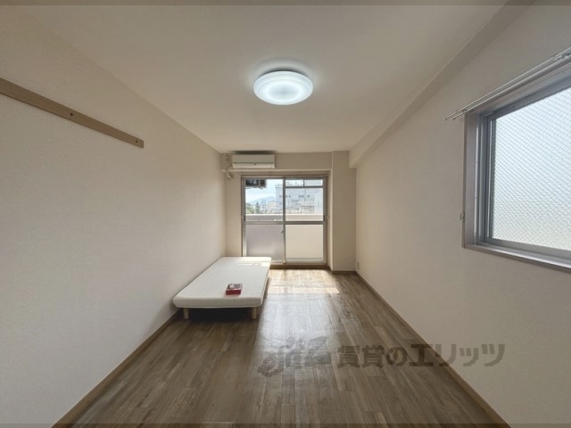 居室・リビング　洋室