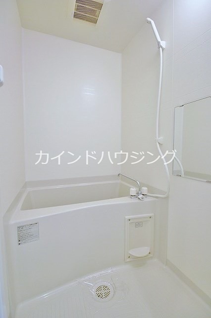 【大阪市西成区長橋のマンションのバス・シャワールーム】