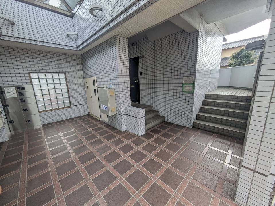 ロビー　エントランス