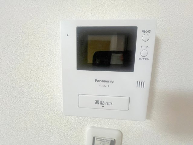 セキュリティ　来客はこちらで確認してから出て下さいね。