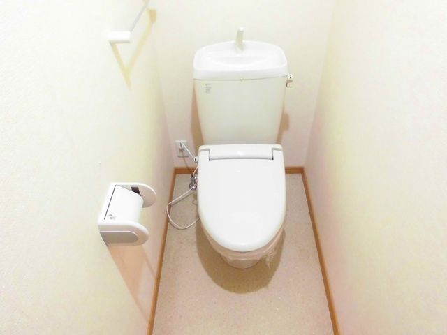 【プリムローズＮ＆Ｍ　Ｂのトイレ】