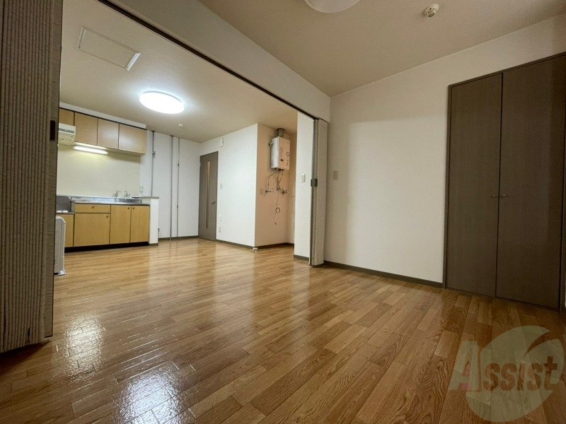 その他部屋・スペース　寝室です。二部屋をどう使うかはあなた次第です！