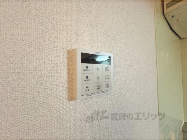 その他設備　給湯器リモコン