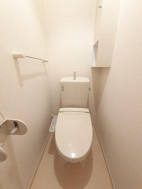 【ドエル・プラシードのトイレ】